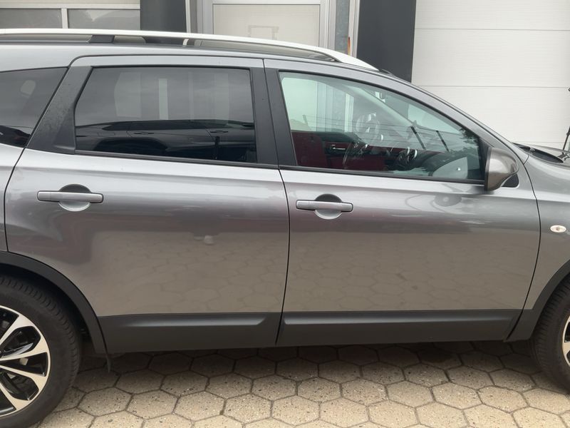 Nissan Qashqai+2 2.0 I-Way — zdjęcie 7