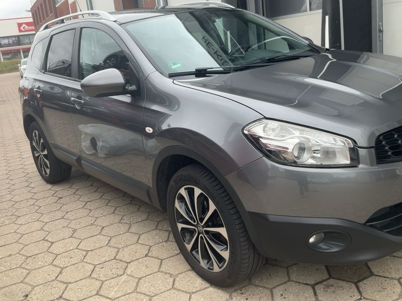 Nissan Qashqai+2 2.0 I-Way — zdjęcie 8