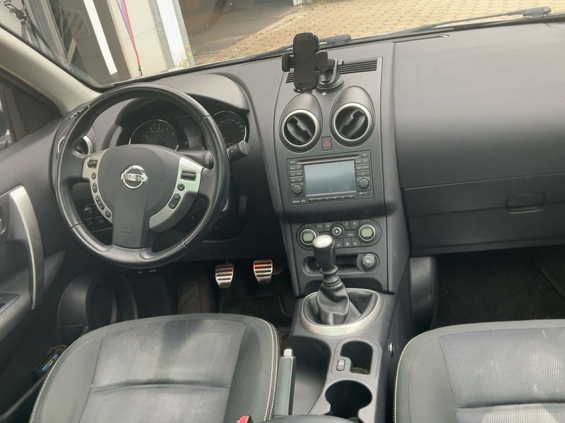 Nissan Qashqai+2 2.0 I-Way — zdjęcie 12