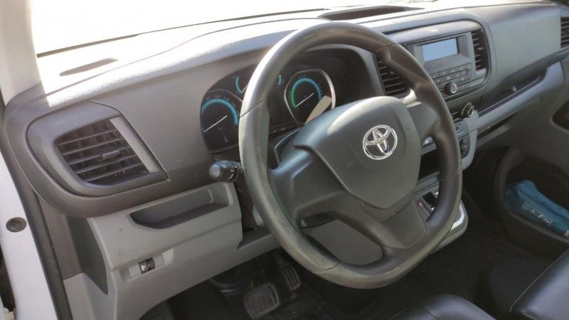 Toyota ProAce electric drive 100 kW Van L2 GX — zdjęcie 11