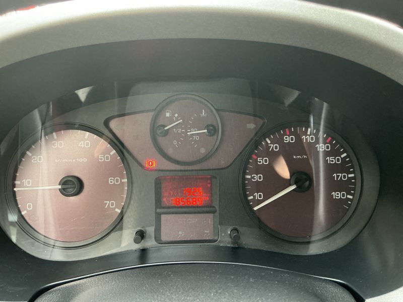 Citroen Berlingo 1.6 HDi Multispace — zdjęcie 4