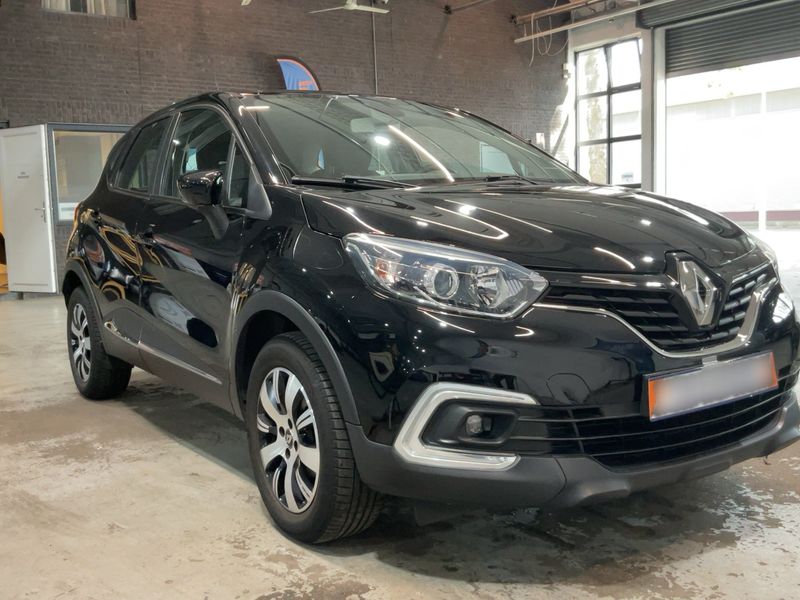 Renault Captur 0.9 TCe Limited — zdjęcie 8
