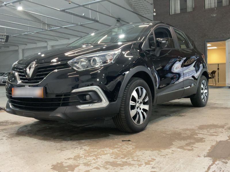 Renault Captur 0.9 TCe Limited — zdjęcie 2