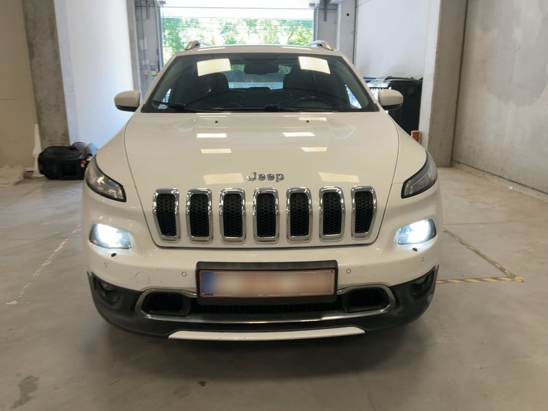 Jeep Cherokee 2.0 M-Jet Limited 4WD — zdjęcie 9