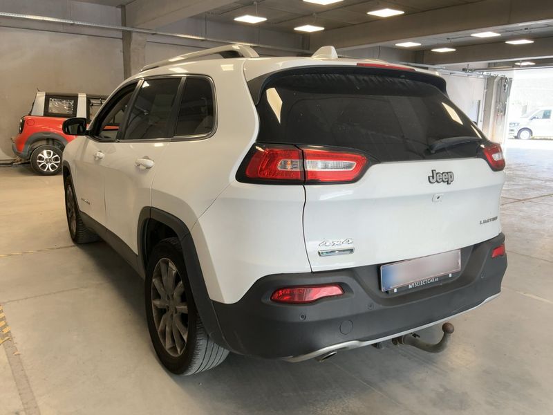 Jeep Cherokee 2.0 M-Jet Limited 4WD — zdjęcie 3