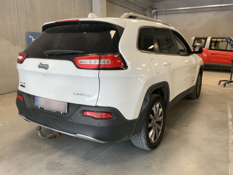 Jeep Cherokee 2.0 M-Jet Limited 4WD — zdjęcie 6