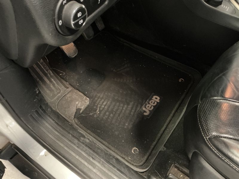 Jeep Cherokee 2.0 M-Jet Limited 4WD 2015 – снимка 24