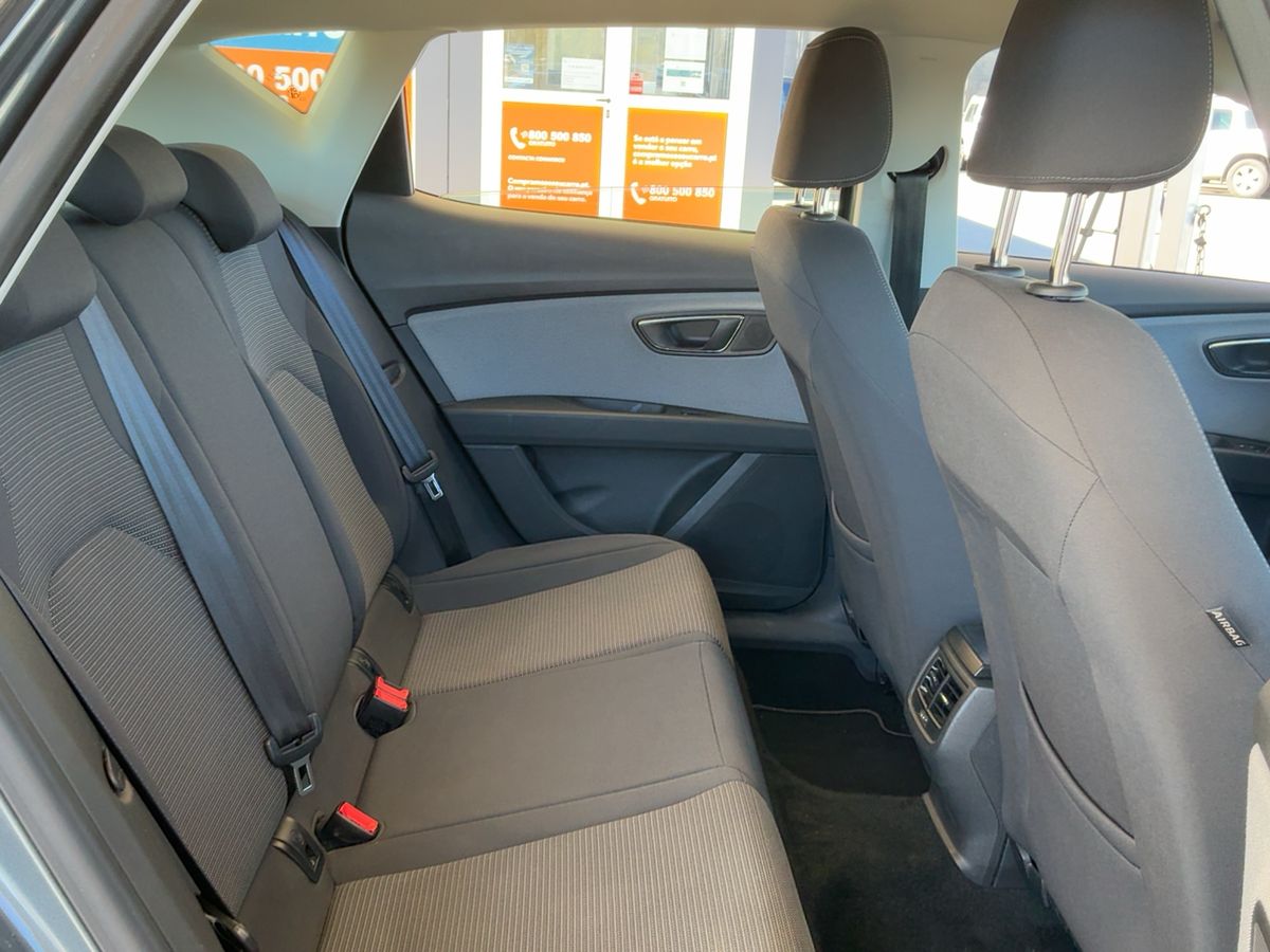Seat Leon 2018 — photo 20