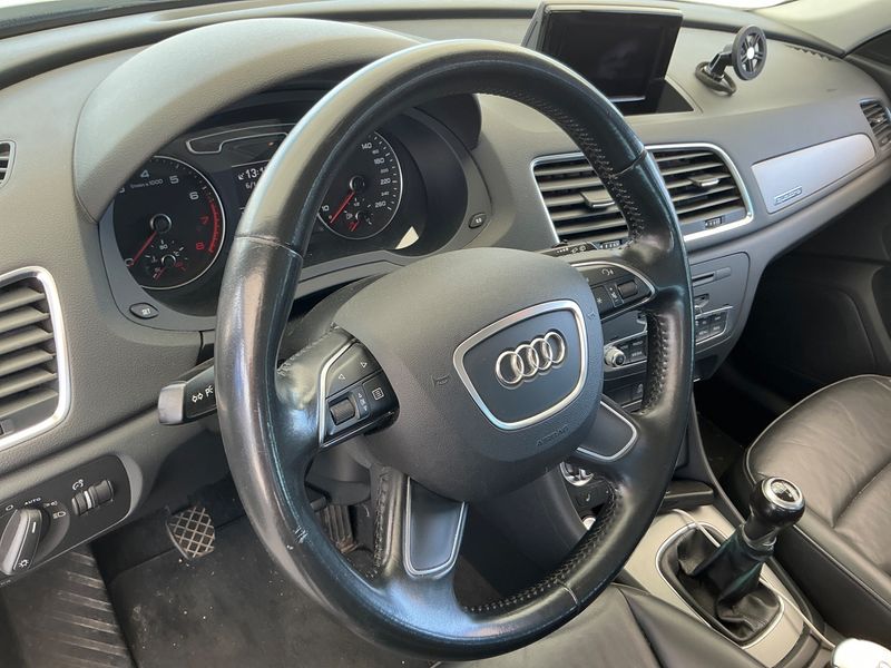 Audi Q3 2.0 TFSI quattro 2015 – снимка 26