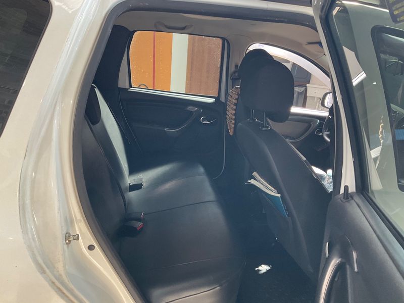 Dacia Duster 1.5 dCi Brave² 4x2 — zdjęcie 14