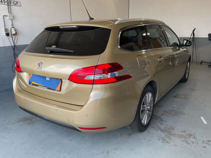 Peugeot 308 1.2 e-THP Allure — zdjęcie 2
