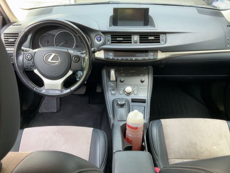 Lexus CT-Serie CT 200h Design — zdjęcie 12