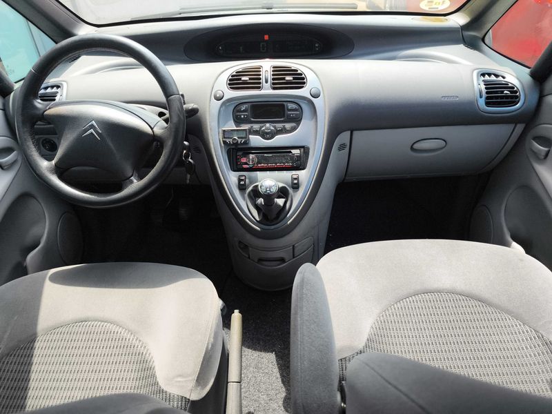 Citroen Xsara Picasso 2.0 HDi SX Top — zdjęcie 11