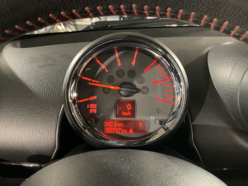 MINI Countryman Cooper SD — zdjęcie 13
