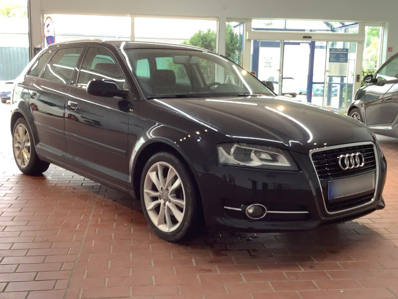 Audi A3 Sportback 1.6 TDI Ambition — zdjęcie 8