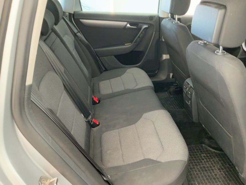Volkswagen Passat 1.8 TSI Comfortline — zdjęcie 14