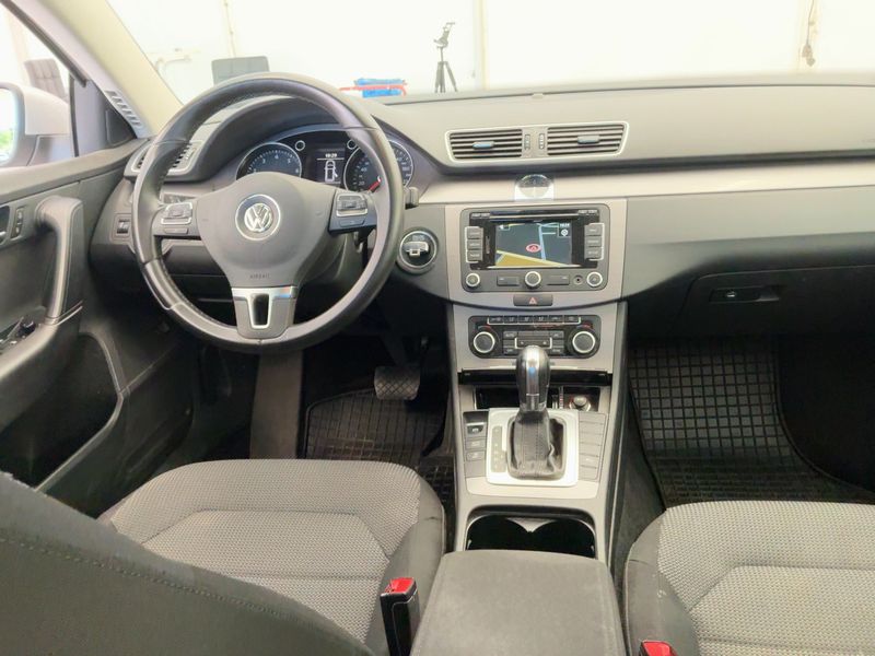 Volkswagen Passat 1.8 TSI Comfortline — zdjęcie 12