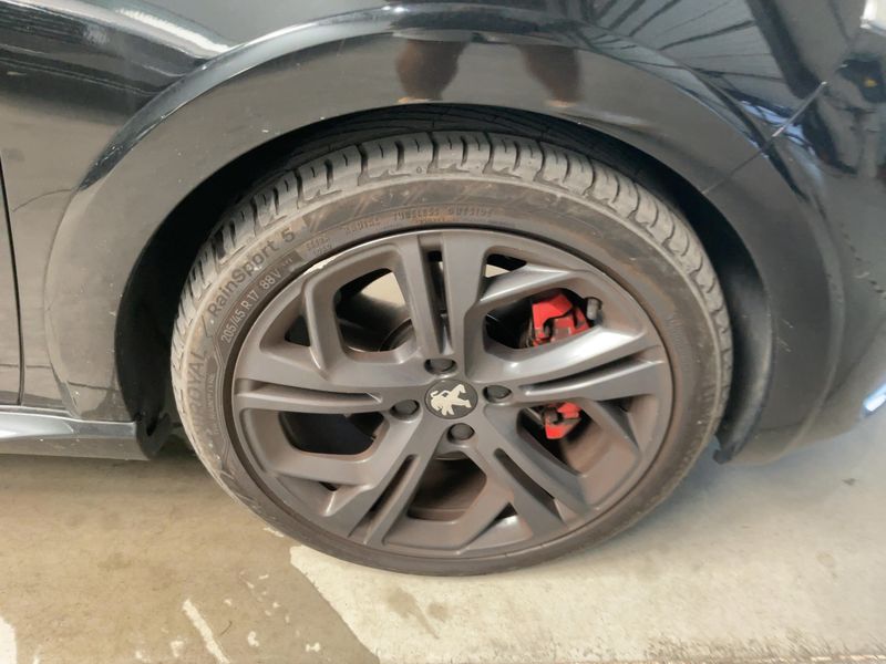 Peugeot 208 1.6 THP GTi 2017 – снимка 11
