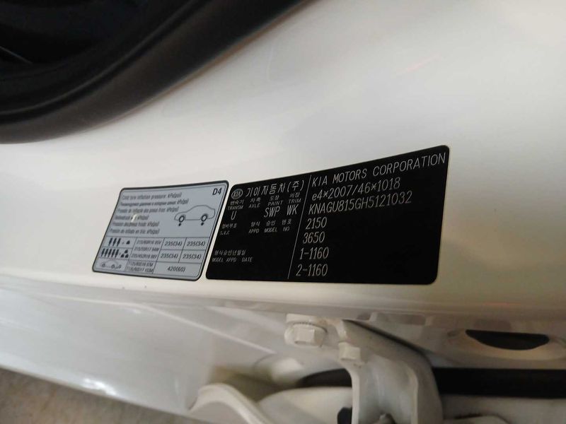 Kia Optima 1.7 CRDi Spirit — zdjęcie 21