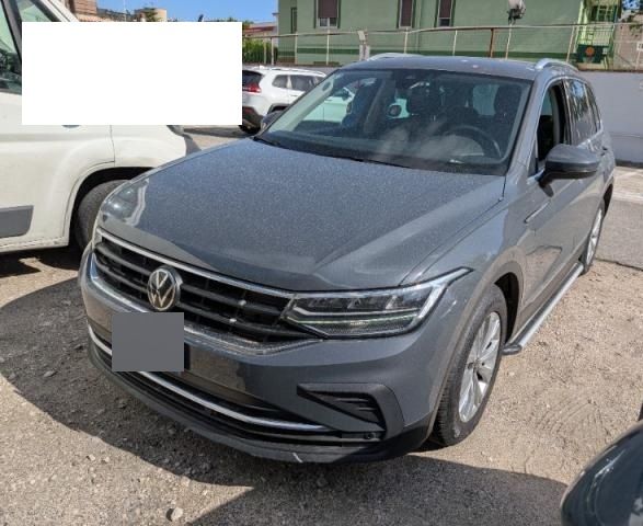 Volkswagen Tiguan 2.0 TDI Life 2024 – снимка 2
