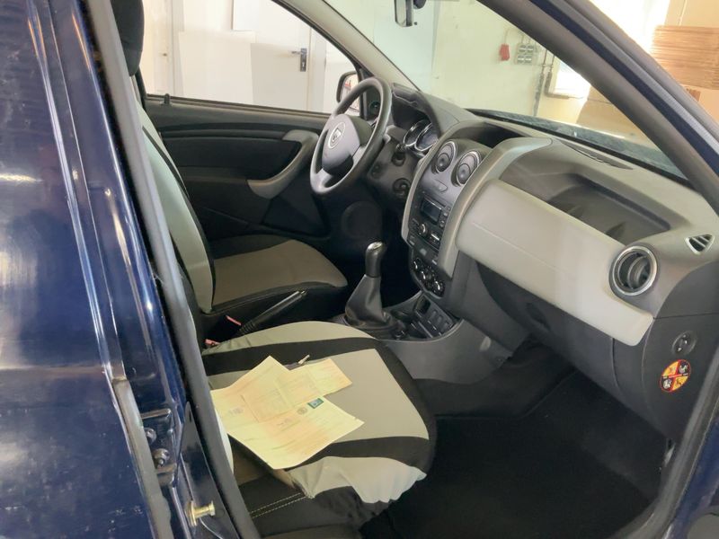 Dacia Duster 1.6 Ice 4x2 — zdjęcie 11