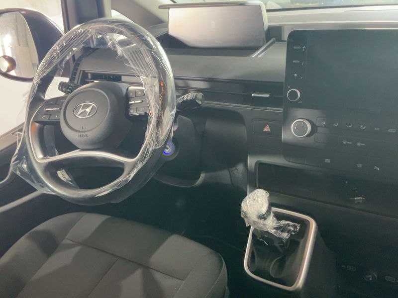 Hyundai Staria 2.2 CRDi 2WD — zdjęcie 12
