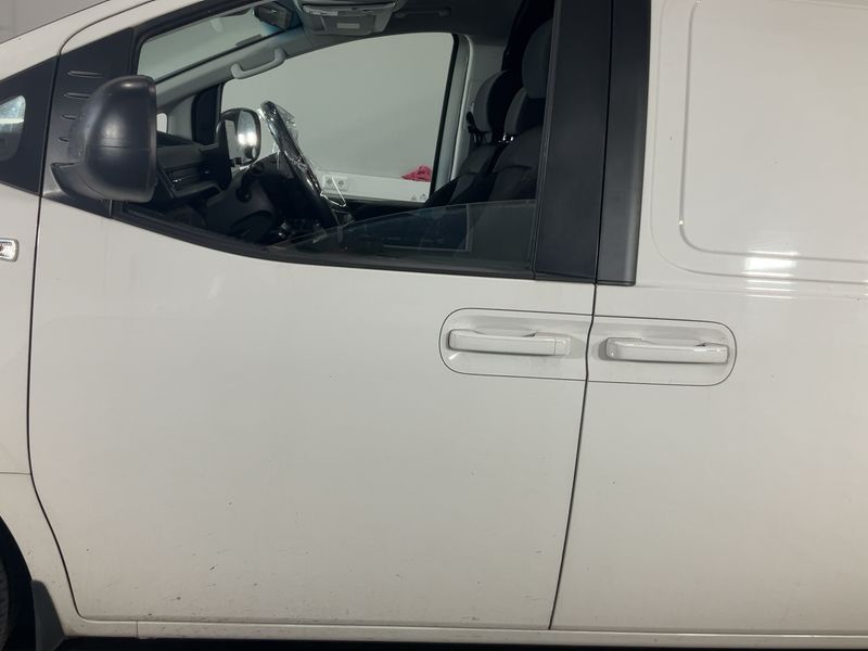 Hyundai Staria 2.2 CRDi 2WD — zdjęcie 4