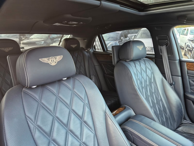 Bentley Continental Flying Spur 6.0 W12 Biturbo Basis — zdjęcie 22