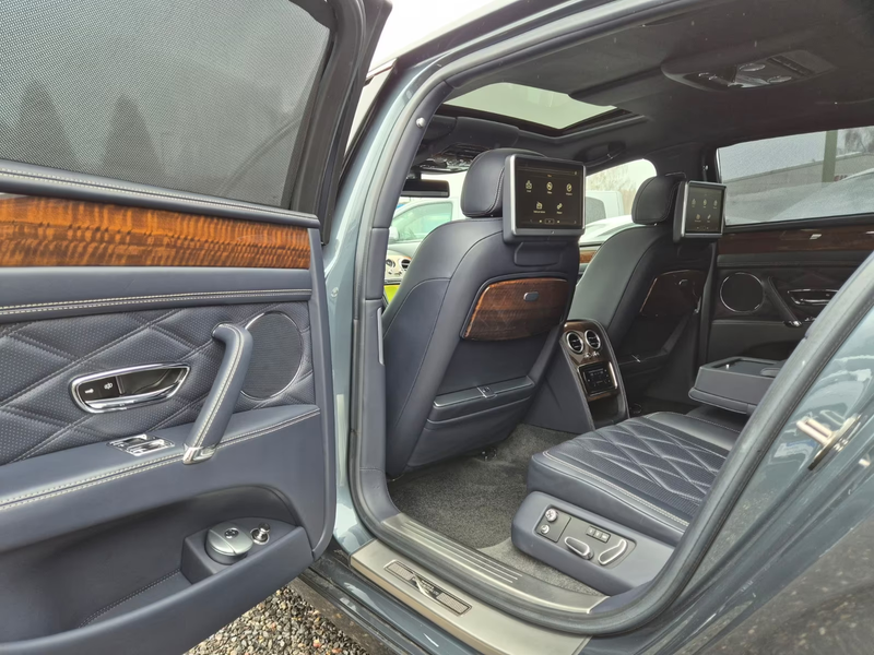 Bentley Continental Flying Spur 6.0 W12 Biturbo Basis — zdjęcie 19