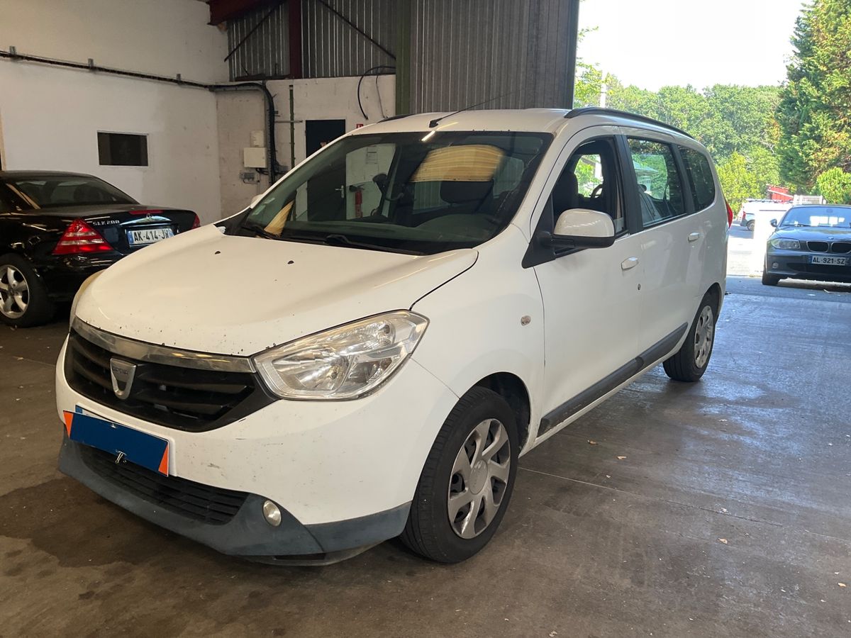 Dacia Lodgy 2013