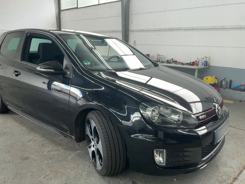 Volkswagen Golf VI 2.0 TSI GTI — zdjęcie 8
