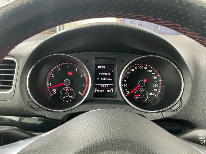 Volkswagen Golf VI 2.0 TSI GTI — zdjęcie 13