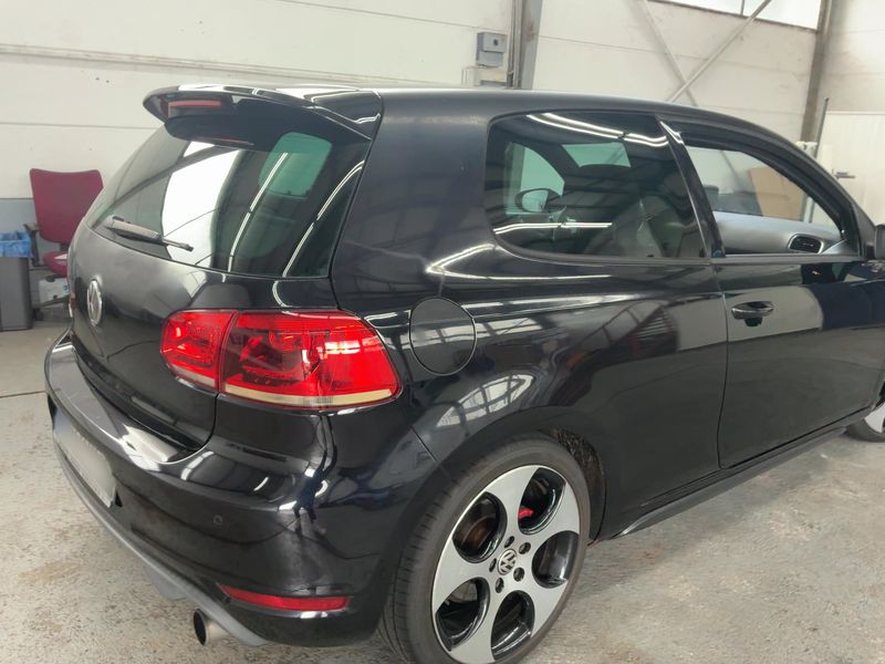 Volkswagen Golf VI 2.0 TSI GTI — zdjęcie 6
