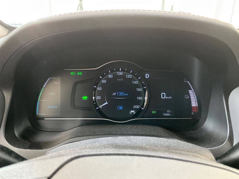 Hyundai IONIQ electric drive 88 kW Premium Elektro — zdjęcie 13