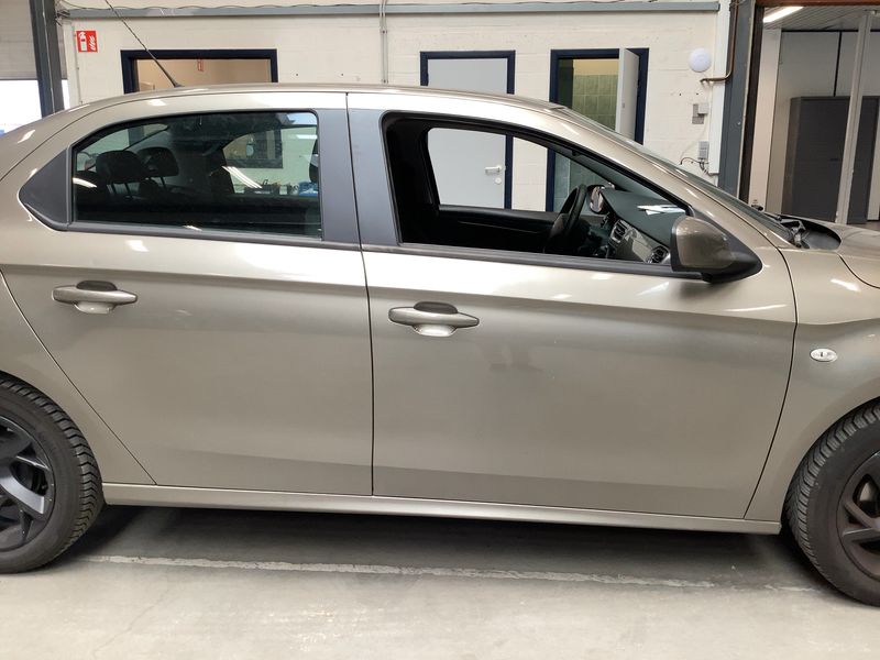 Citroen C-Elysée 1.2 PureTech Selection — zdjęcie 7