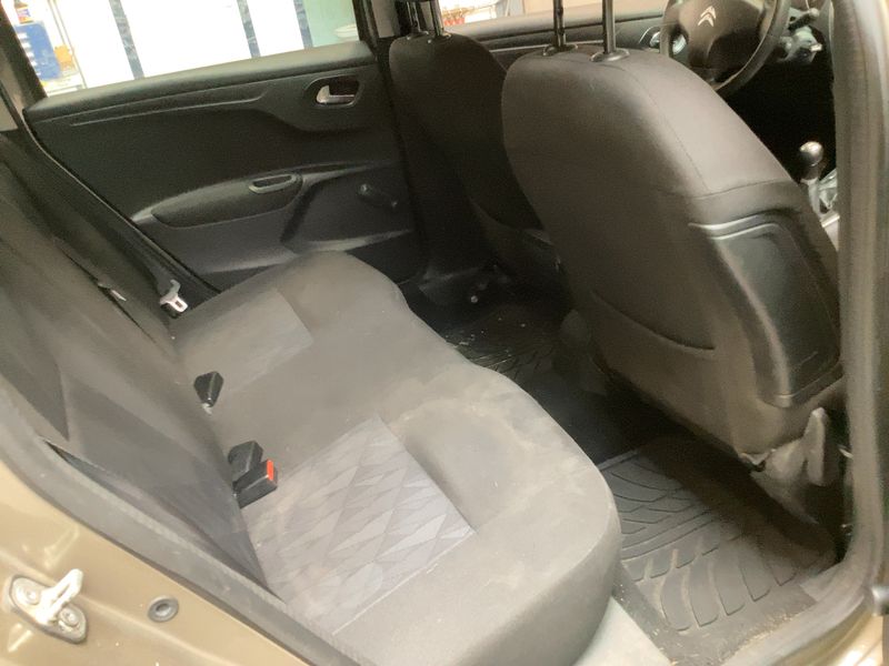 Citroen C-Elysée 1.2 PureTech Selection — zdjęcie 14