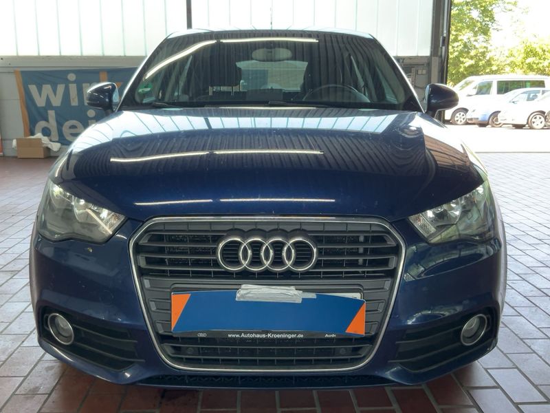 Audi A1 Sportback 1.4 TFSI Attraction — zdjęcie 9
