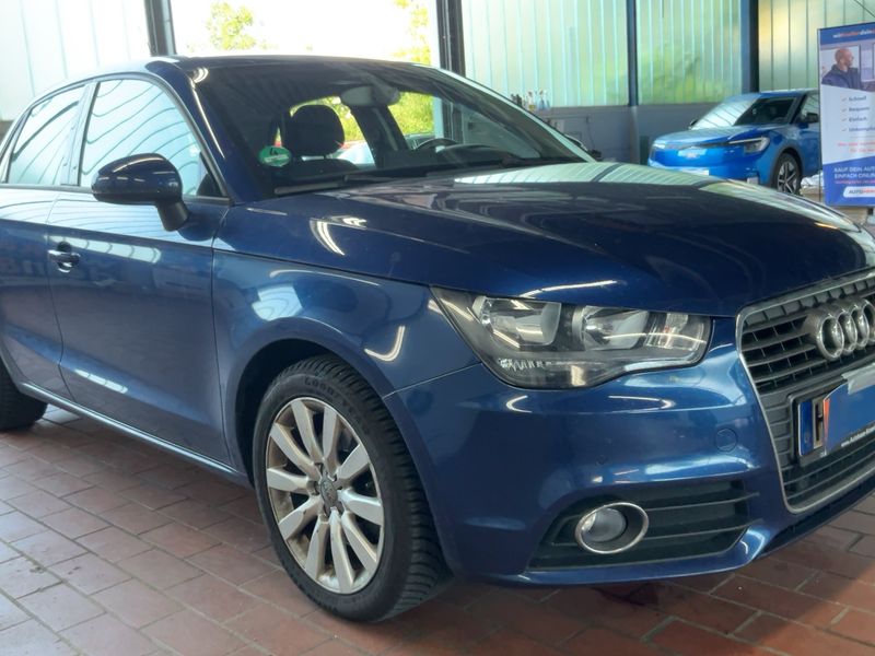 Audi A1 Sportback 1.4 TFSI Attraction — zdjęcie 8