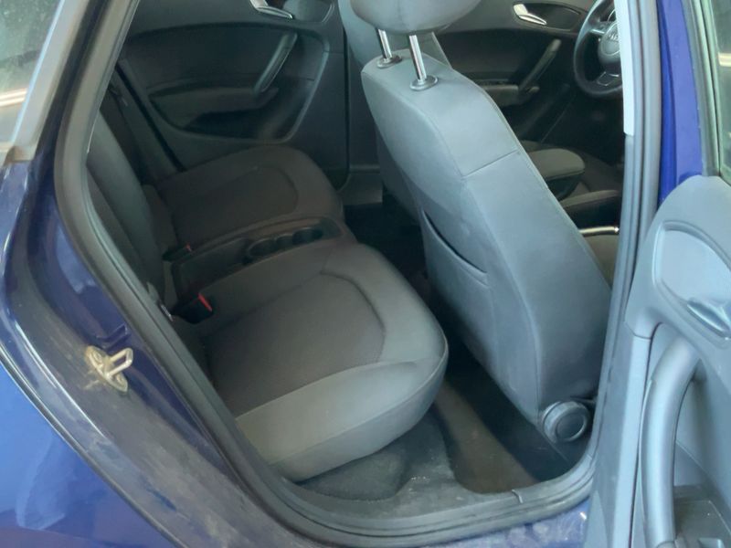 Audi A1 Sportback 1.4 TFSI Attraction — zdjęcie 14