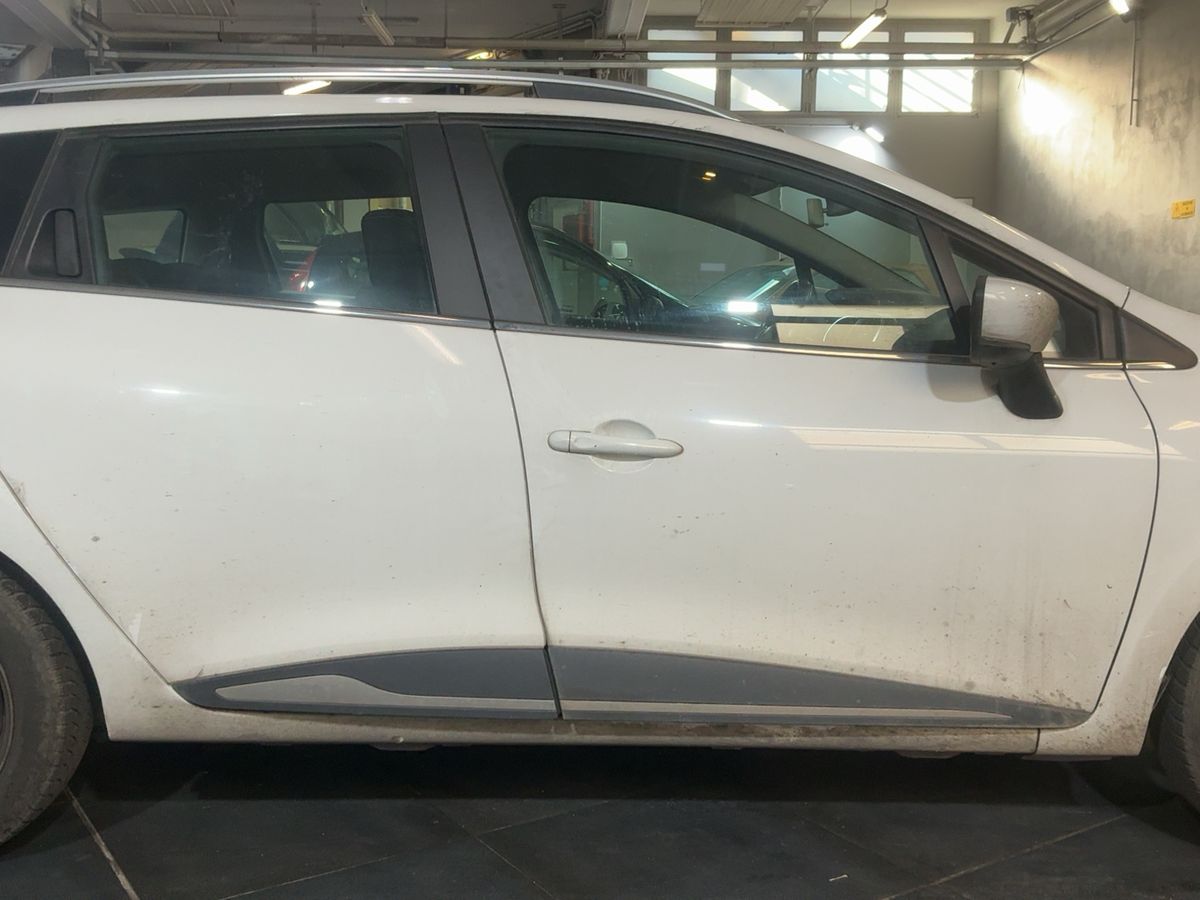 Renault Clio 2016 — photo 11