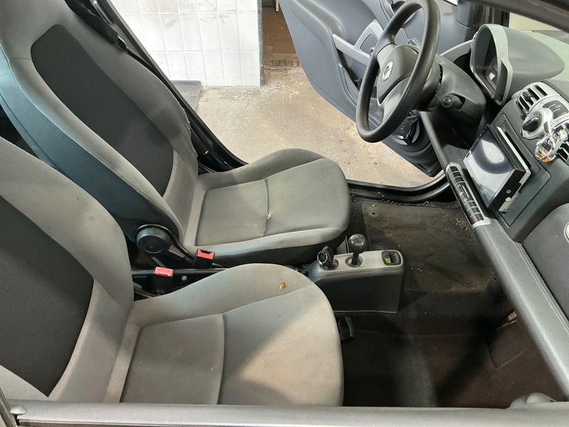 Smart fortwo 1.0 Micro Hybrid Drive pure — zdjęcie 3