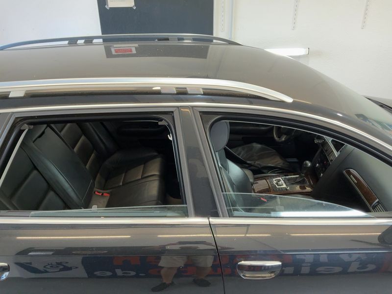 Audi A6 Allroad 3.0 V6 TDI 2009 – снимка 13