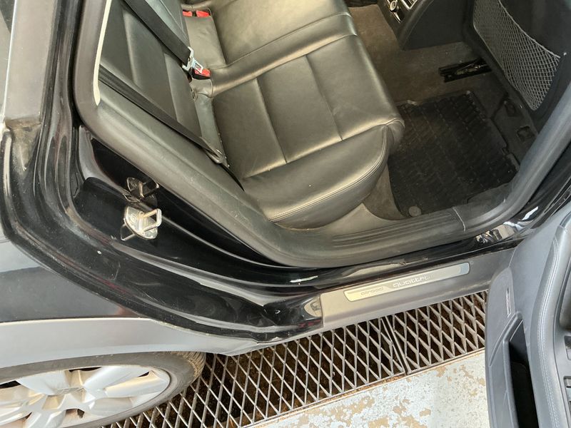 Audi A6 Allroad 3.0 V6 TDI 2009 – снимка 40