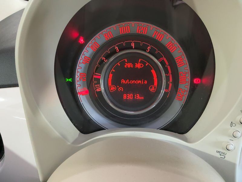 Fiat 500 1.2 Lounge — zdjęcie 13