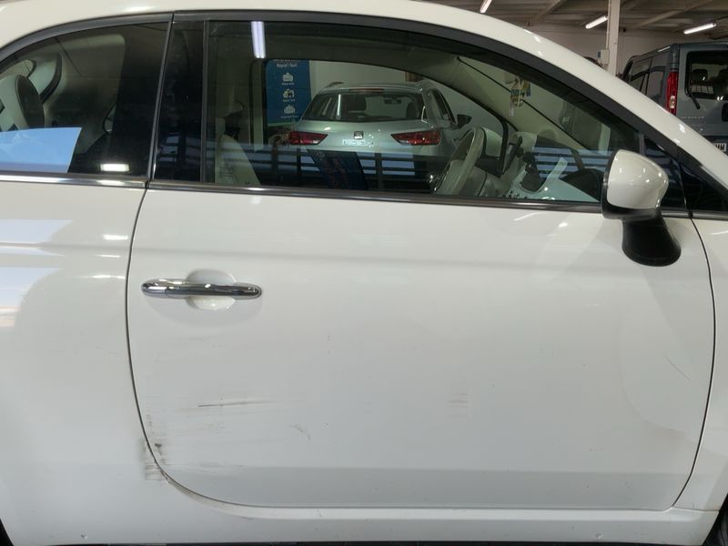 Fiat 500 1.2 Lounge — zdjęcie 7