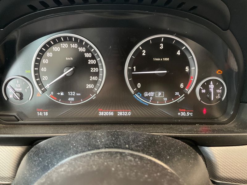 BMW 5er 520d — zdjęcie 13