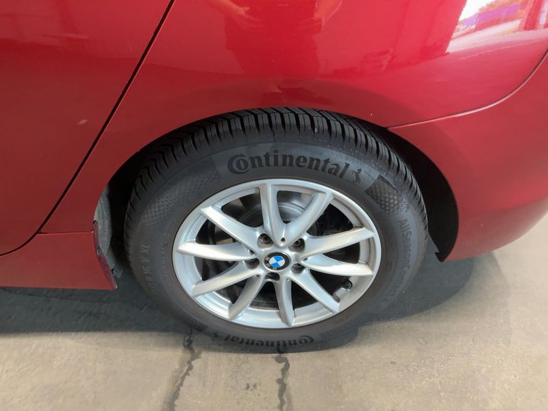 BMW 2er 218i Active Tourer Advantage 2016 – снимка 5