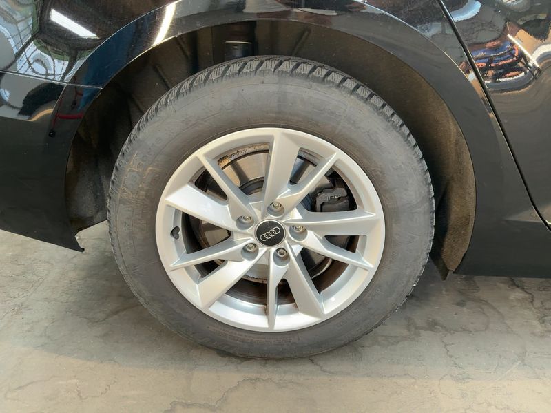 Audi A4 2.0 TDI Sport 2018 – снимка 9