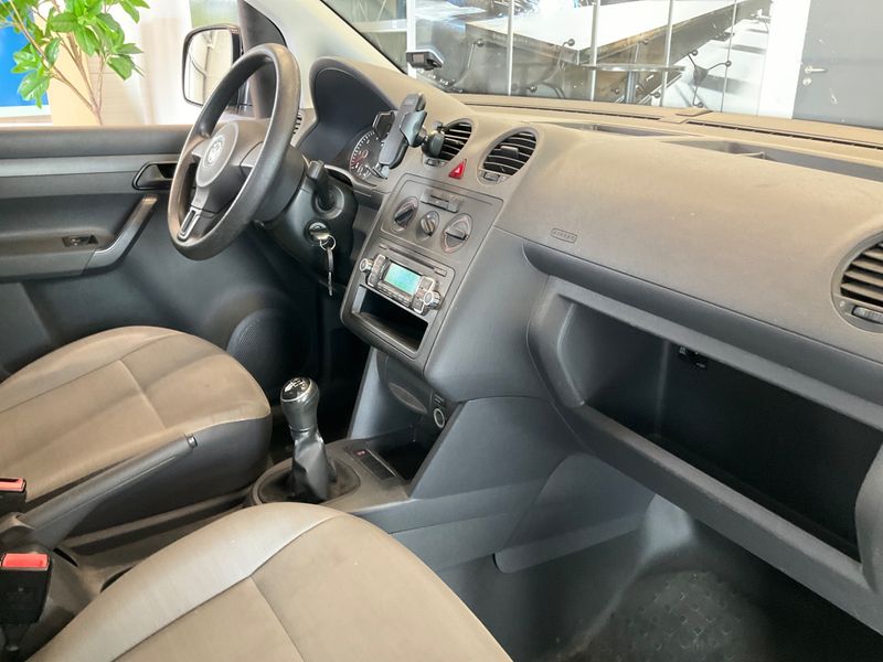 Volkswagen Caddy 1.6 TDI Kasten EcoProfi 2015 – снимка 32