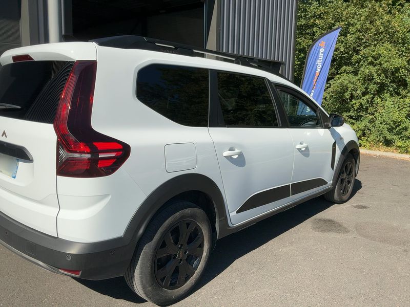 Dacia Jogger 1.0 TCe LPG Extreme+ — zdjęcie 6